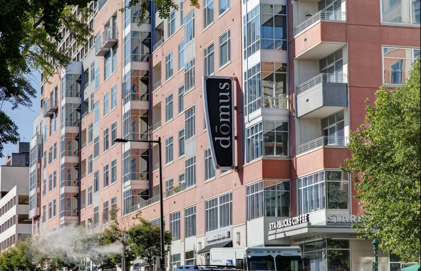 Domus Apartments Cotel Housing